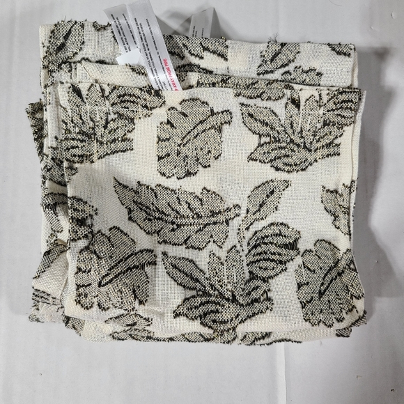 Anthropologie Provender Cocktail Napkin - Picture 4 of 4